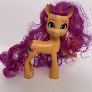 Sunny Starscout My Little Pony G5 6.5" New Generation MLP Brushable Figure 2021